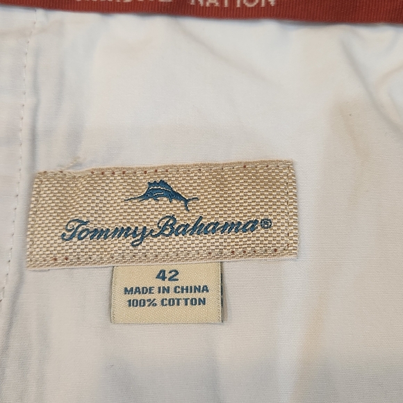 TOMMY BAHAMA CHECKERED SHORTS SIZE 42 - Picture 6 of 6
